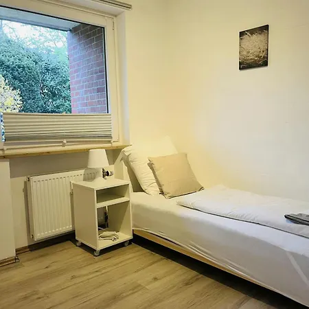 Central And Spacious Apartment For 6 Apartment