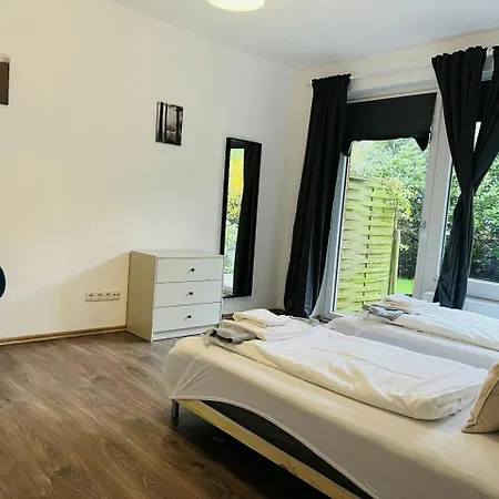 Central And Spacious Apartment For 6